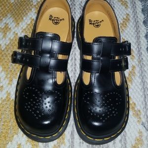 Dr Martens NWOT 🙏